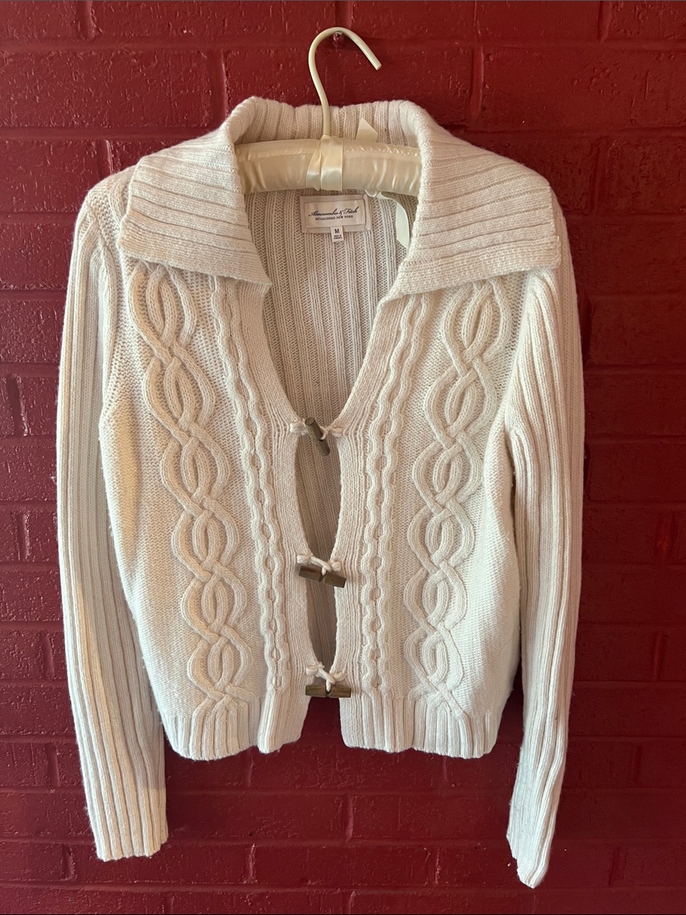 Abercrombie & Fitch Cream Cable-Knit Toggle Cardigan